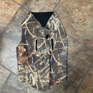 Game winner dog vest